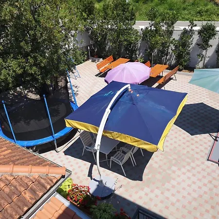 Ivanka 2 Lägenhet *